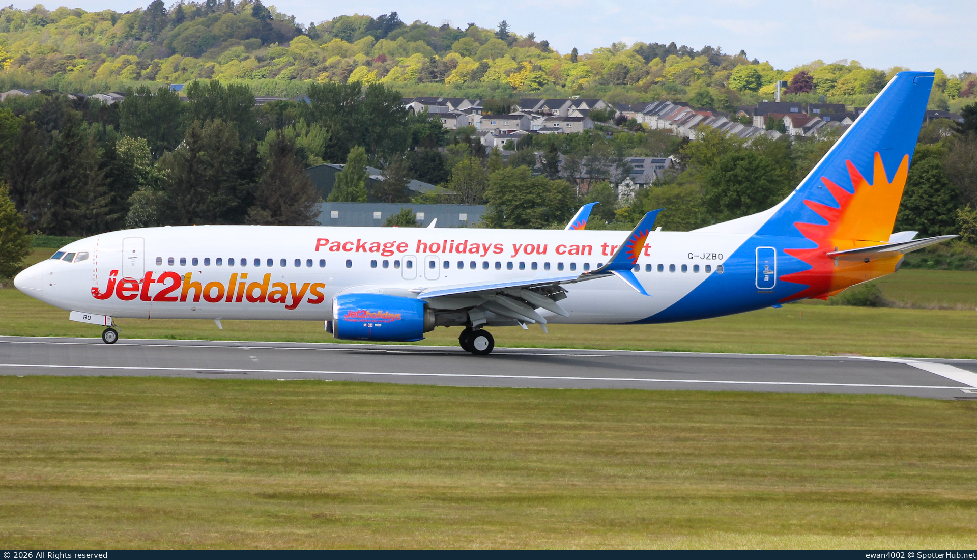 Photo of G-JZBO - Boeing 737-8MG operated by Jet2