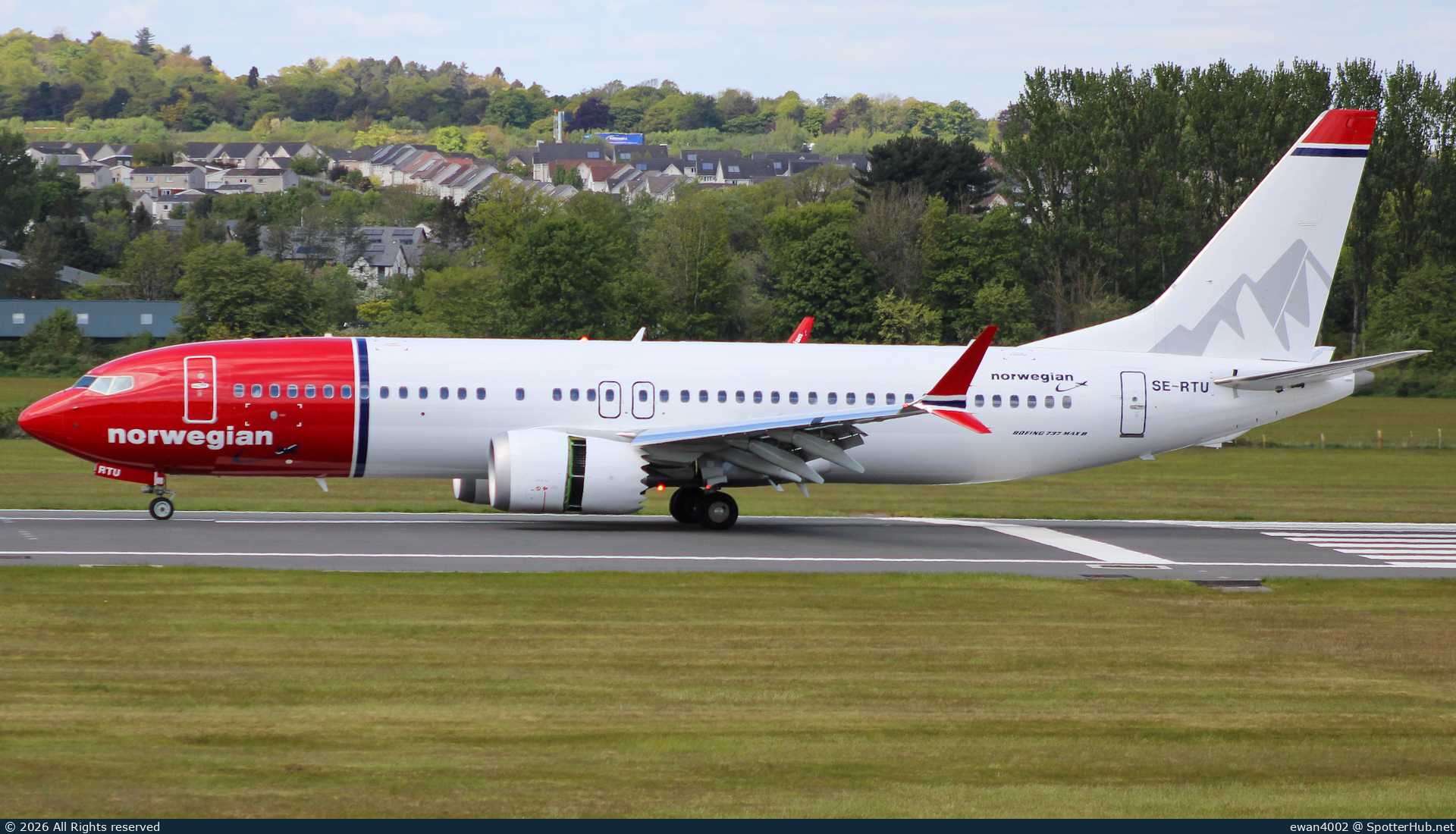 Photo of SE-RTU - Boeing 737 MAX 8 operated by Norwegian Air Sweden