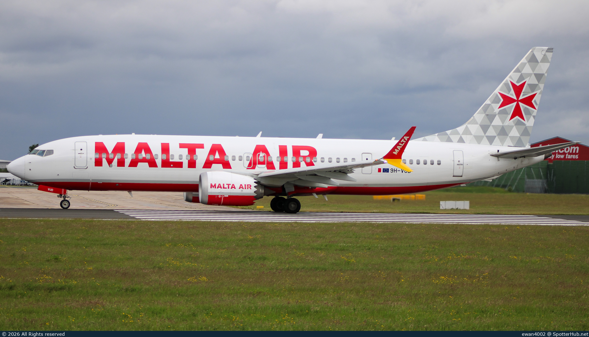 Photo of 9H-VUD - Boeing 737 MAX 8-200 operated by Malta Air