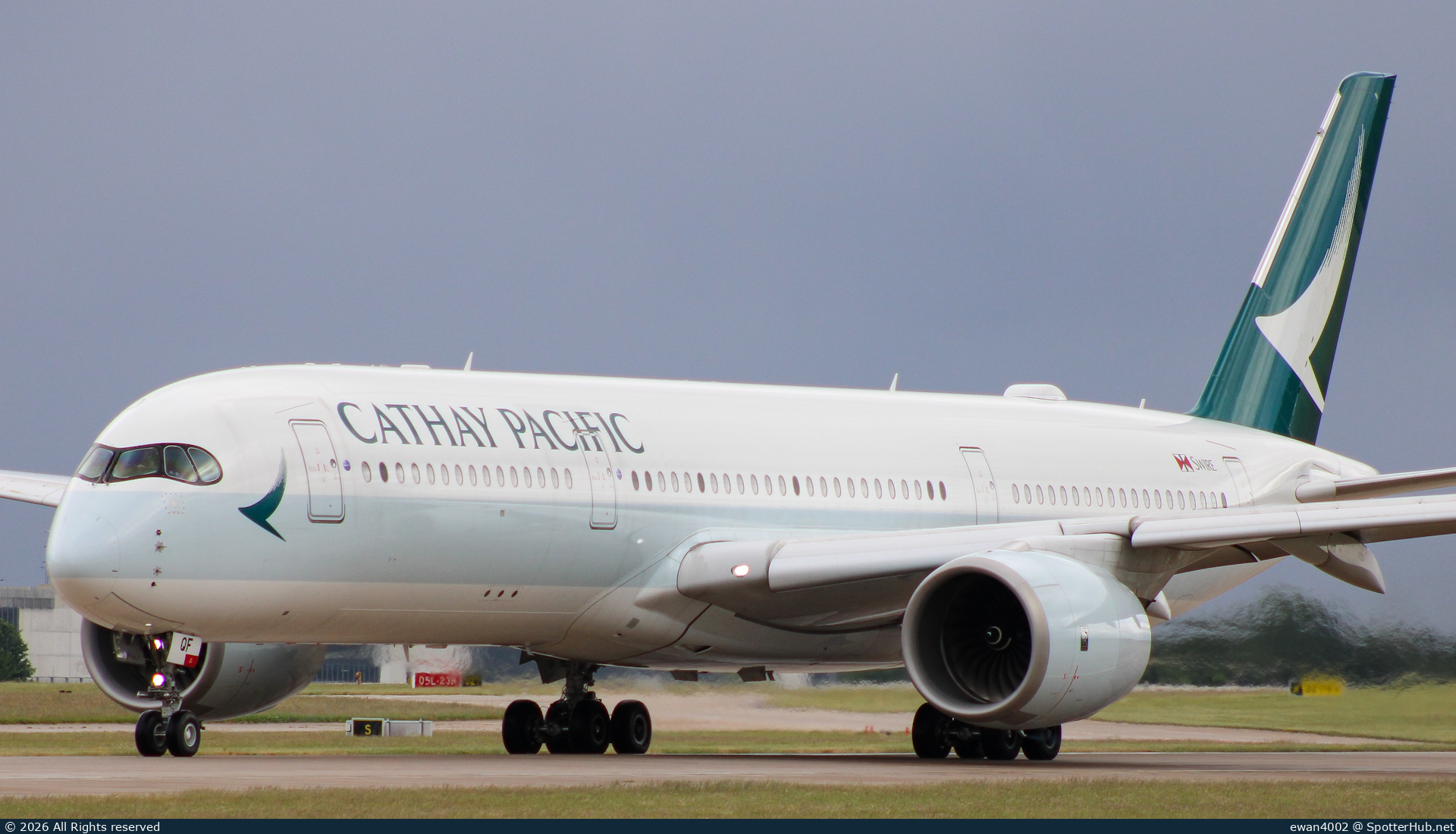 Photo of B-LQF - Airbus A350-941 operated by Cathay Pacific Airways