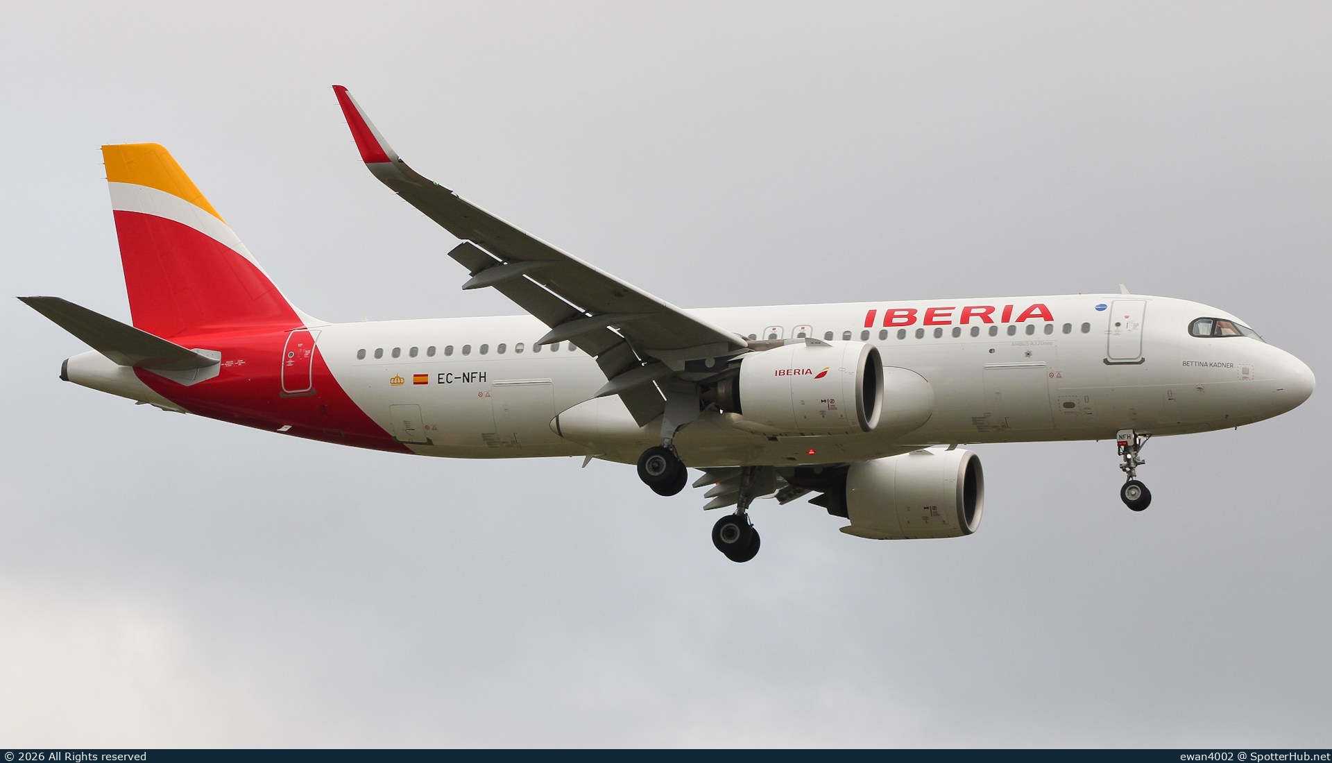 Photo of EC-NFH - Airbus A320-271N operated by Iberia