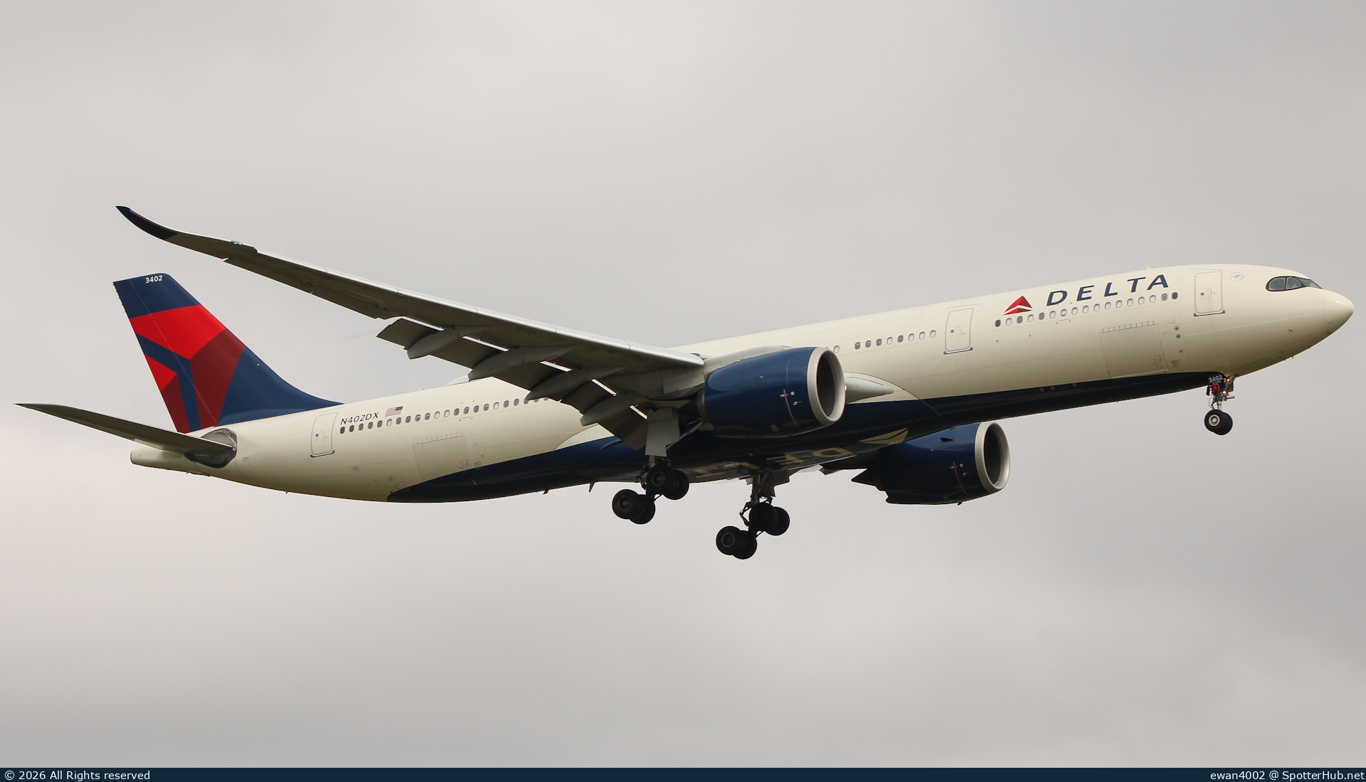 Photo of N402DX - Airbus A330-941 operated by Delta Air Lines