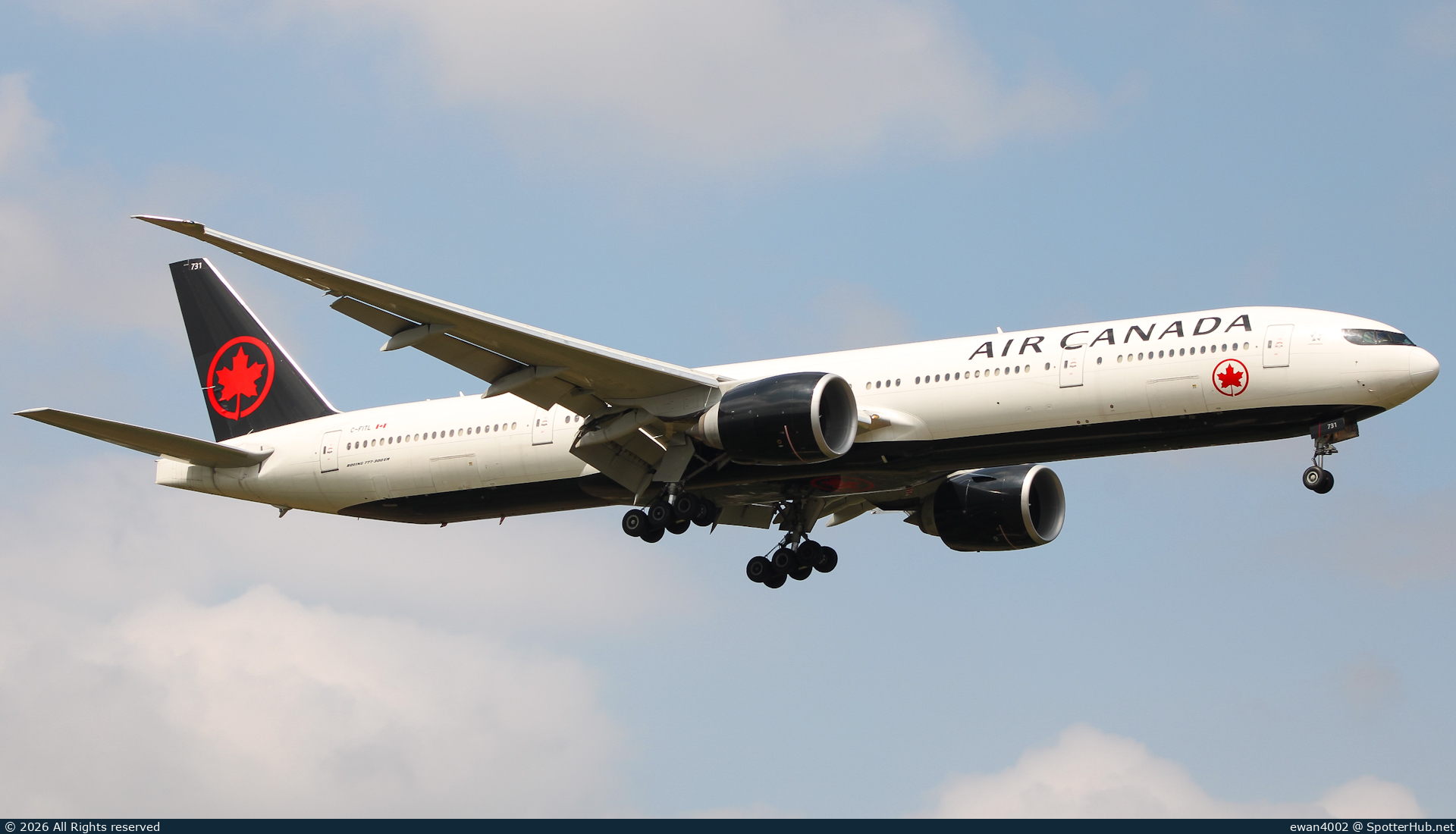 Photo of C-FITL - Boeing 777-333(ER) operated by Air Canada