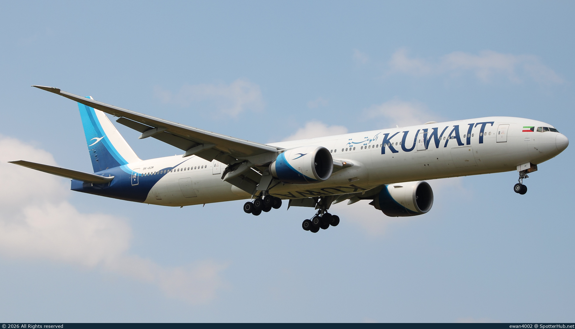 Photo of 9K-AOM - Boeing 777-369(ER) operated by Kuwait Airways