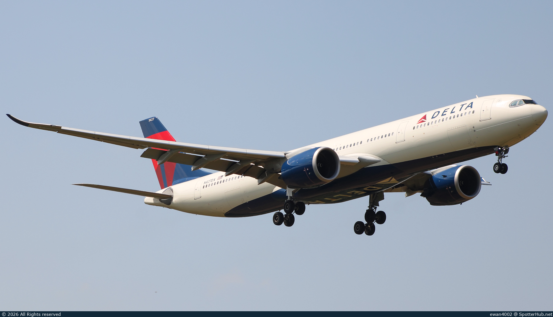 Photo of N427DX - Airbus A330-941 operated by Delta Air Lines