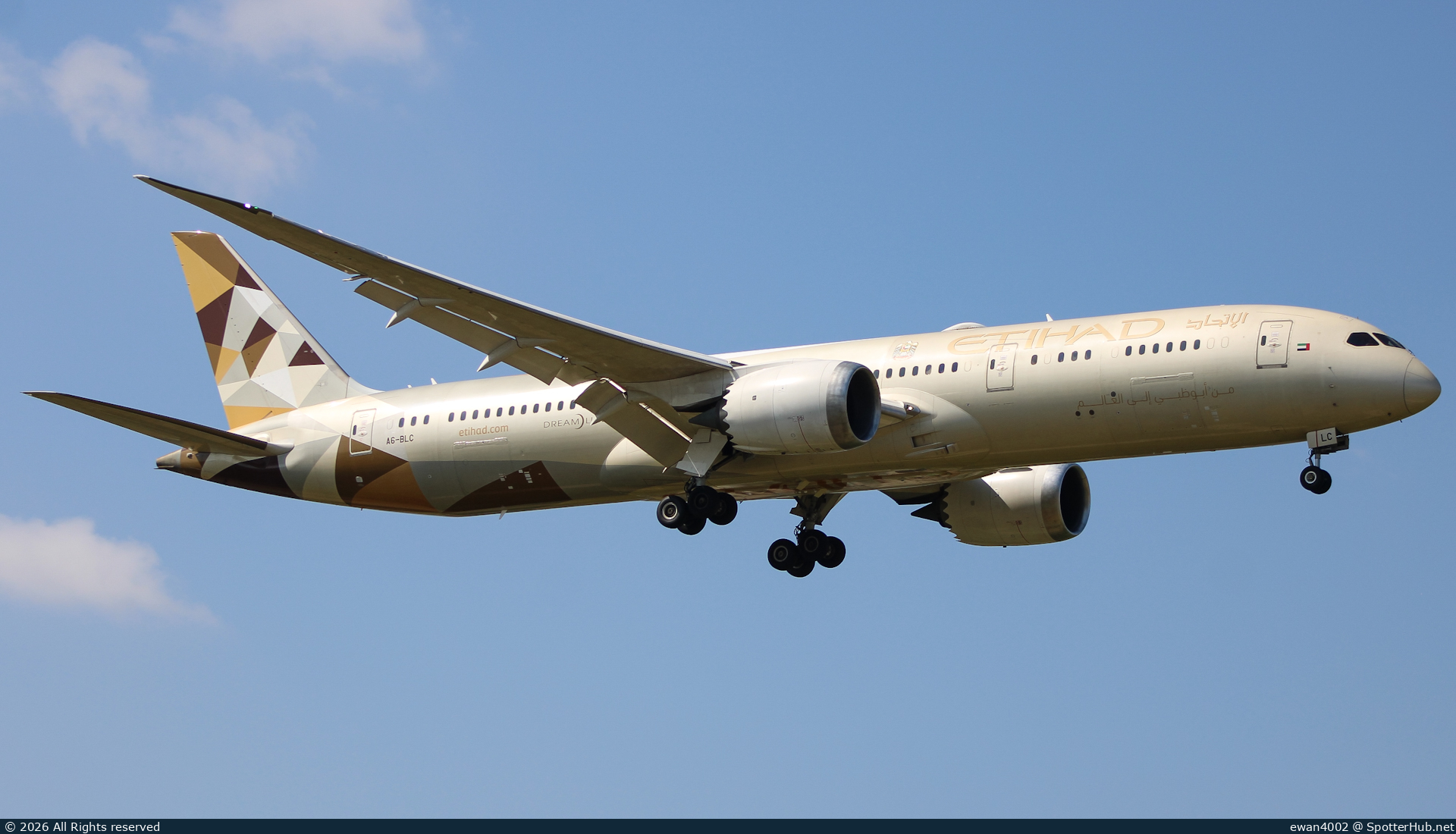 Photo of A6-BLC - Boeing 787-9 Dreamliner operated by Etihad Airways