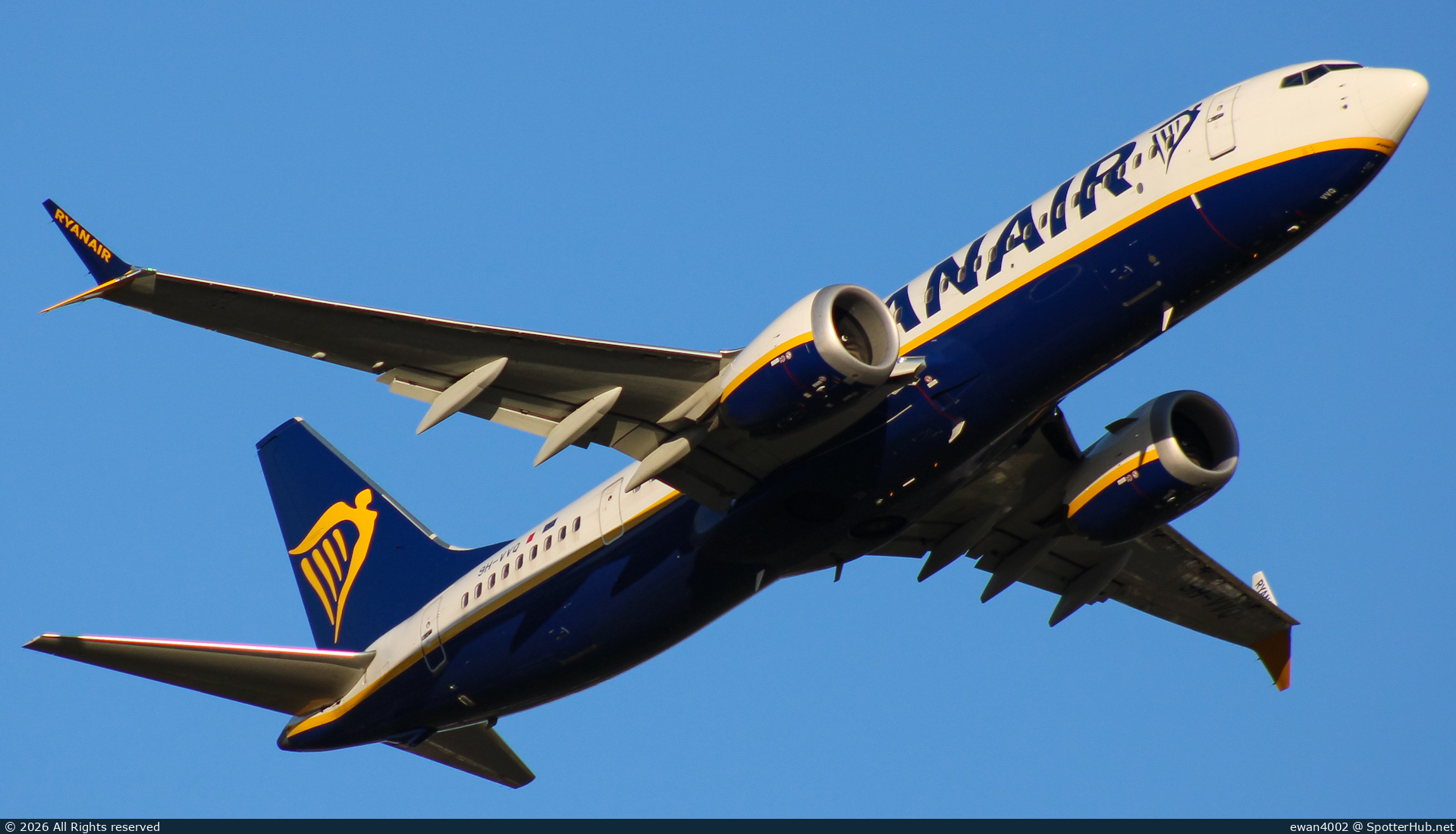Photo of 9H-VVQ - Boeing 737 MAX 8-200 operated by Ryanair (opb Malta Air)