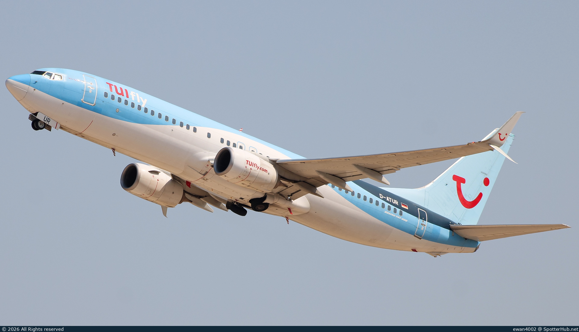 Photo of D-ATUR - Boeing 737-8K5 operated by TUIfly