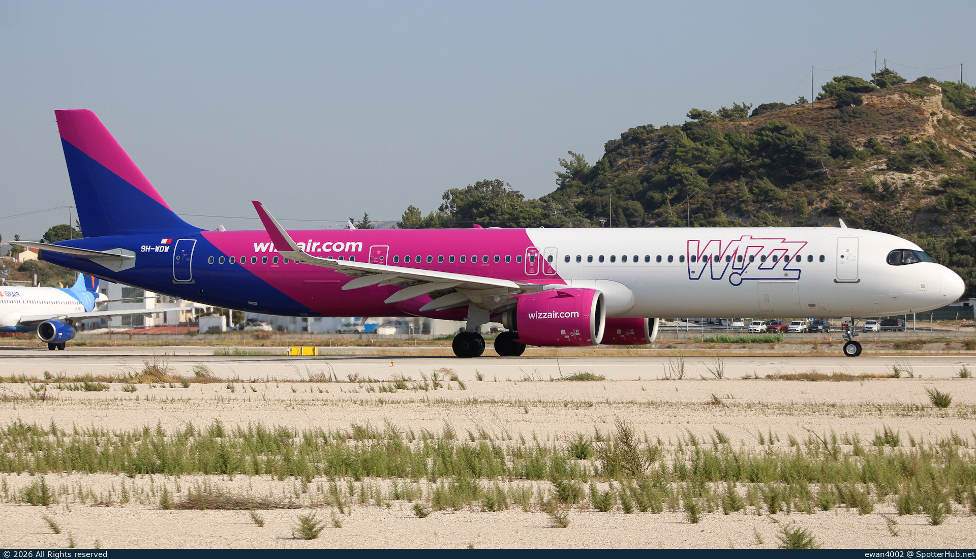 Photo of 9H-WDW - Airbus A321-271NX operated by Wizz Air Malta