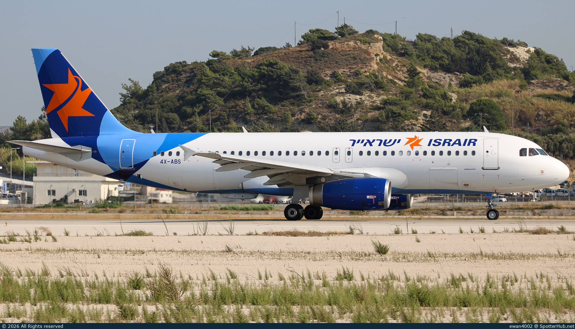 Photo of 4X-ABS - Airbus A320-232 operated by Israir