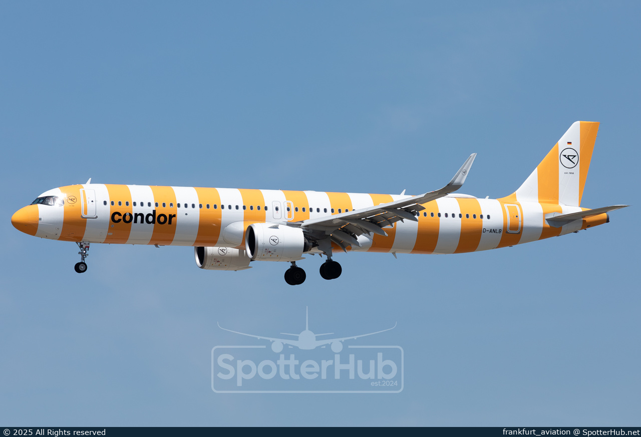 Photo of D-ANLA - Airbus A321-271NX operated by Condor