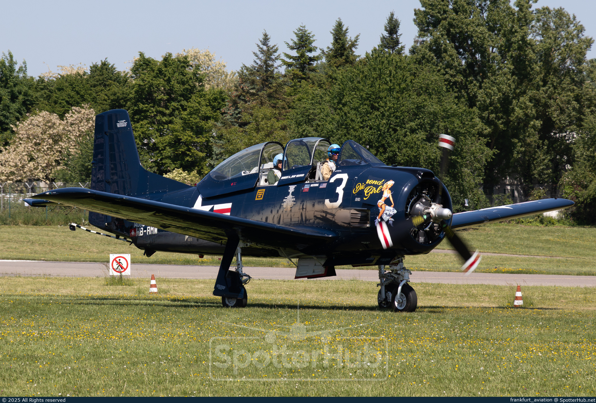 Photo of HB-RMW - North American T-28C Trojan operated by Private