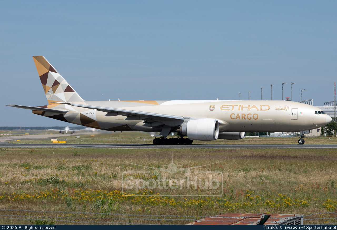 Photo of A6-DDD - Boeing 777-FFX operated by Etihad Cargo