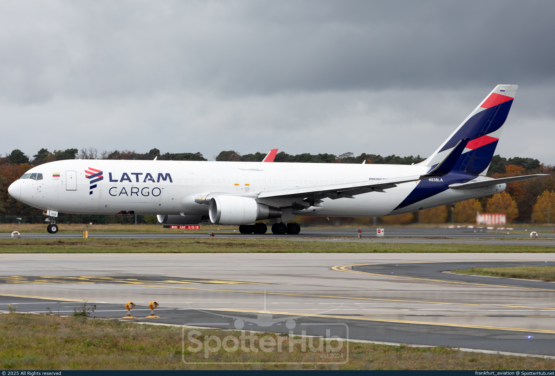 Photo of N538LA - Boeing 767-316(ER)(BCF) operated by LATAM Cargo Colombia