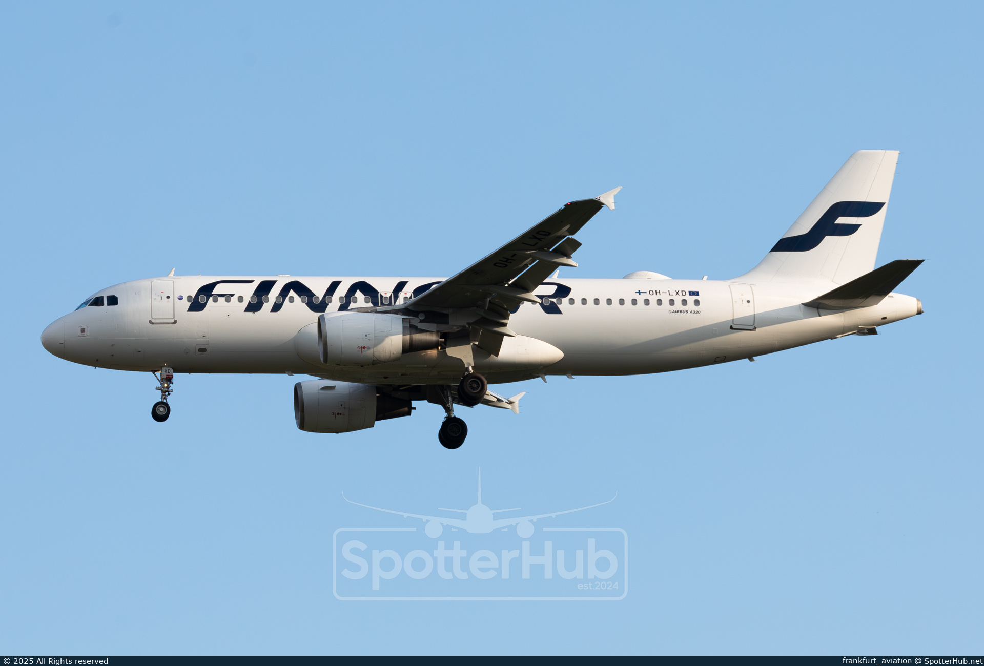 Photo of OH-LXD - Airbus A320-214 operated by Finnair