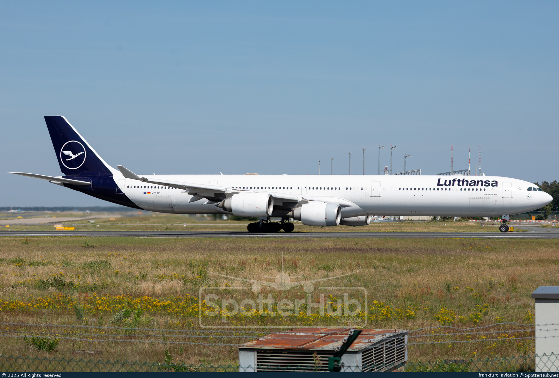 Photo of D-AIHF - Airbus A340-642 operated by Lufthansa