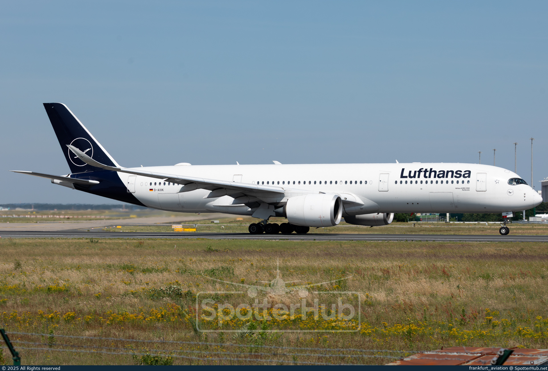 Photo of D-AIXK - Airbus A350-941 operated by Lufthansa