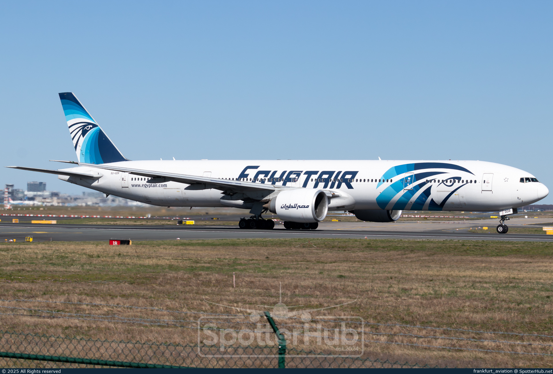 Photo of SU-GDR - Boeing 777-36N(ER) operated by Egyptair