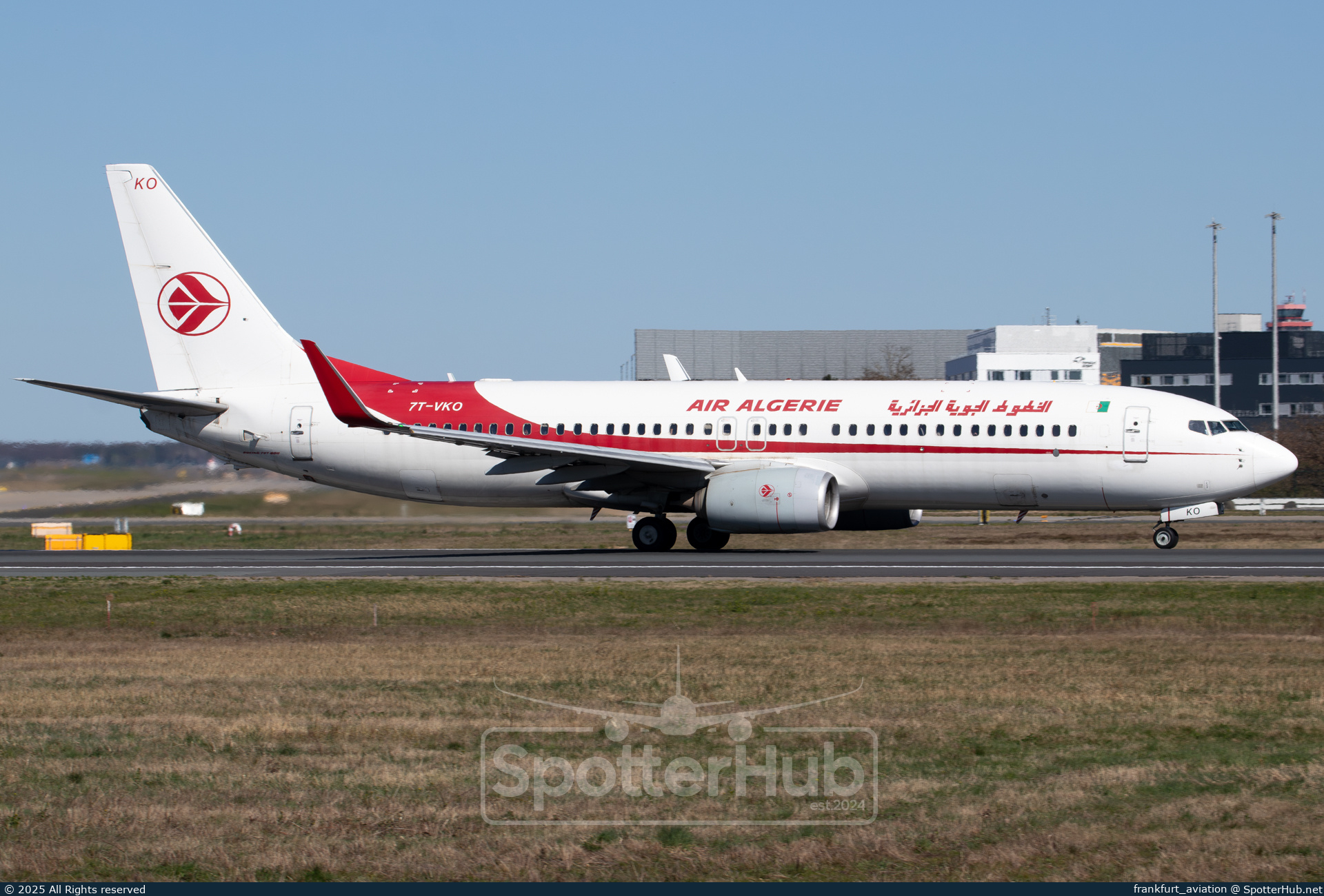 Photo of 7T-VKO - Boeing 737-8D6 operated by Air Algérie