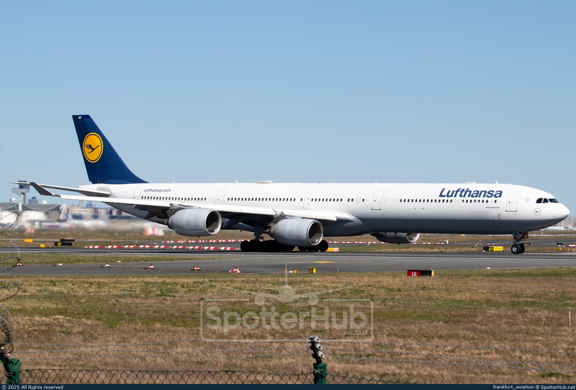 Photo of D-AIHP - Airbus A340-642 operated by Lufthansa