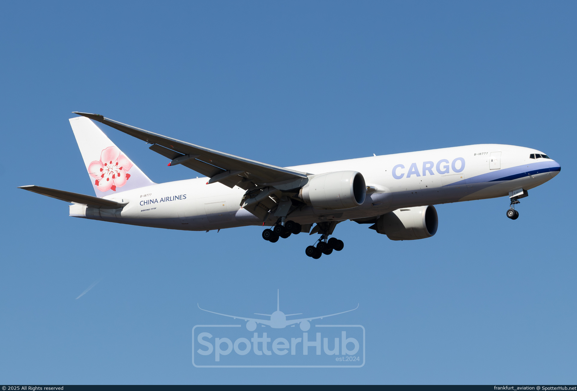 Photo of B-18777 - Boeing 777-F operated by China Airlines Cargo