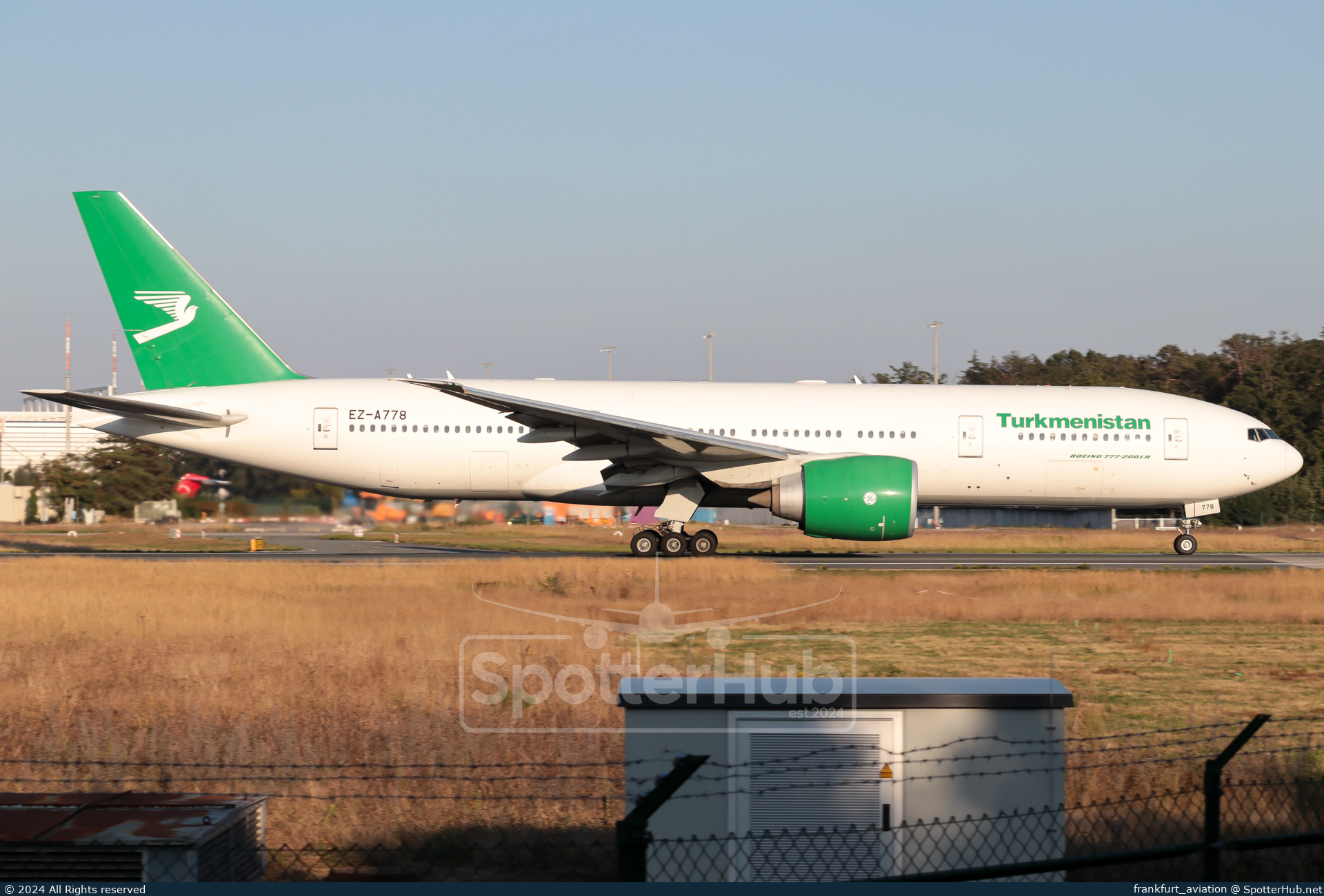 Photo of EZ-A778 - Boeing 777-22K(LR) operated by Turkmenistan Airlines