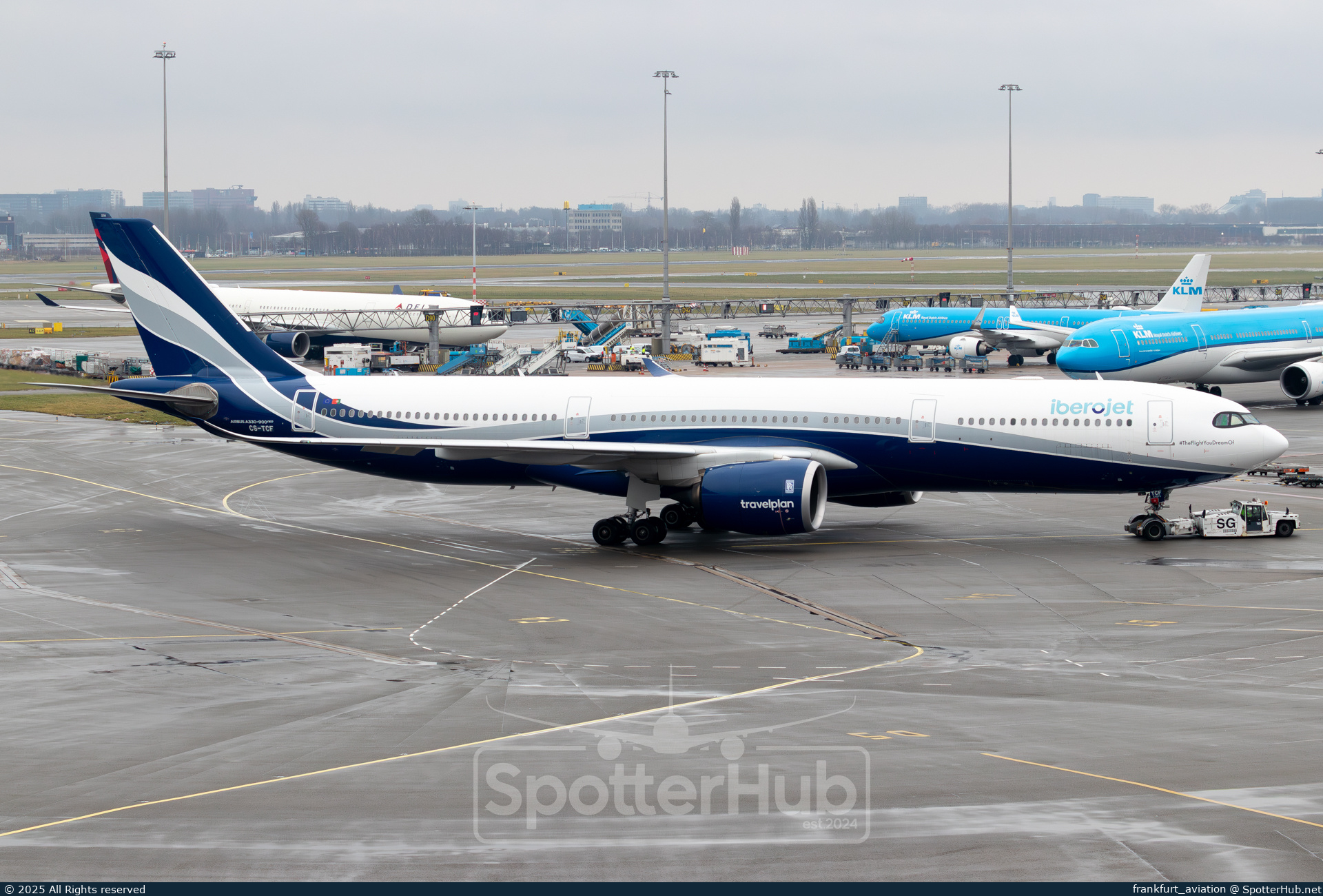 Photo of CS-TCF - Airbus A330-941 operated by Iberojet
