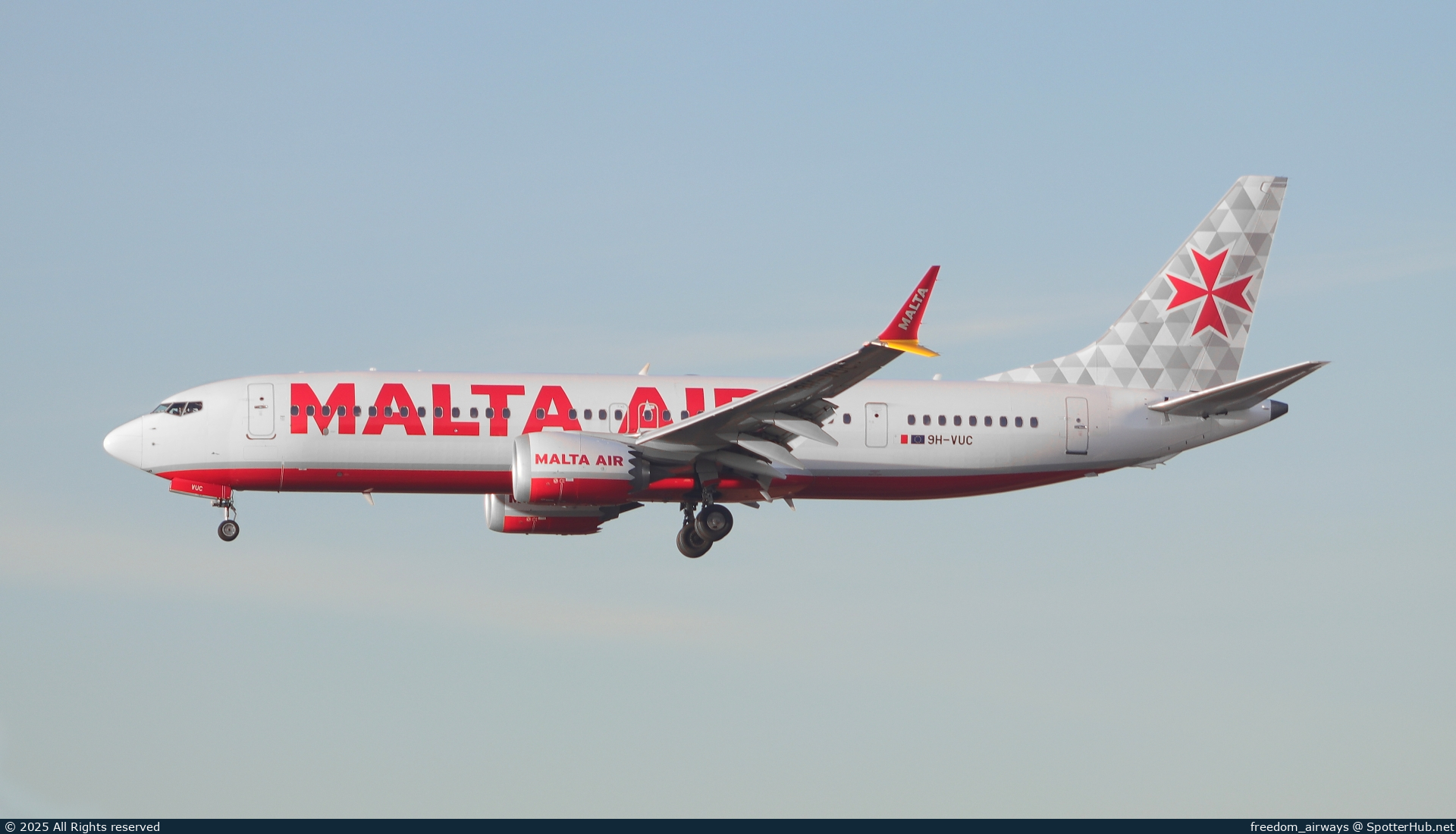 Photo of 9H-VUC - Boeing 737 MAX 8-200 operated by Malta Air