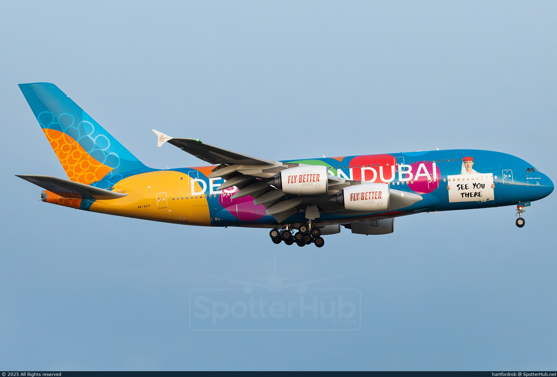 Photo of A6-EOT - Airbus A380-861 operated by Emirates