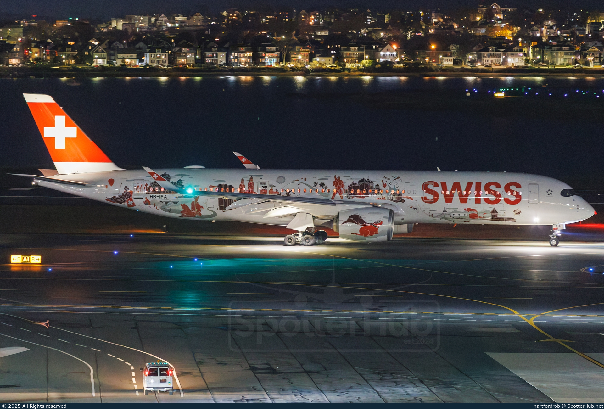 Photo of HB-IFA - Airbus A350-941 operated by Swiss International Air Lines