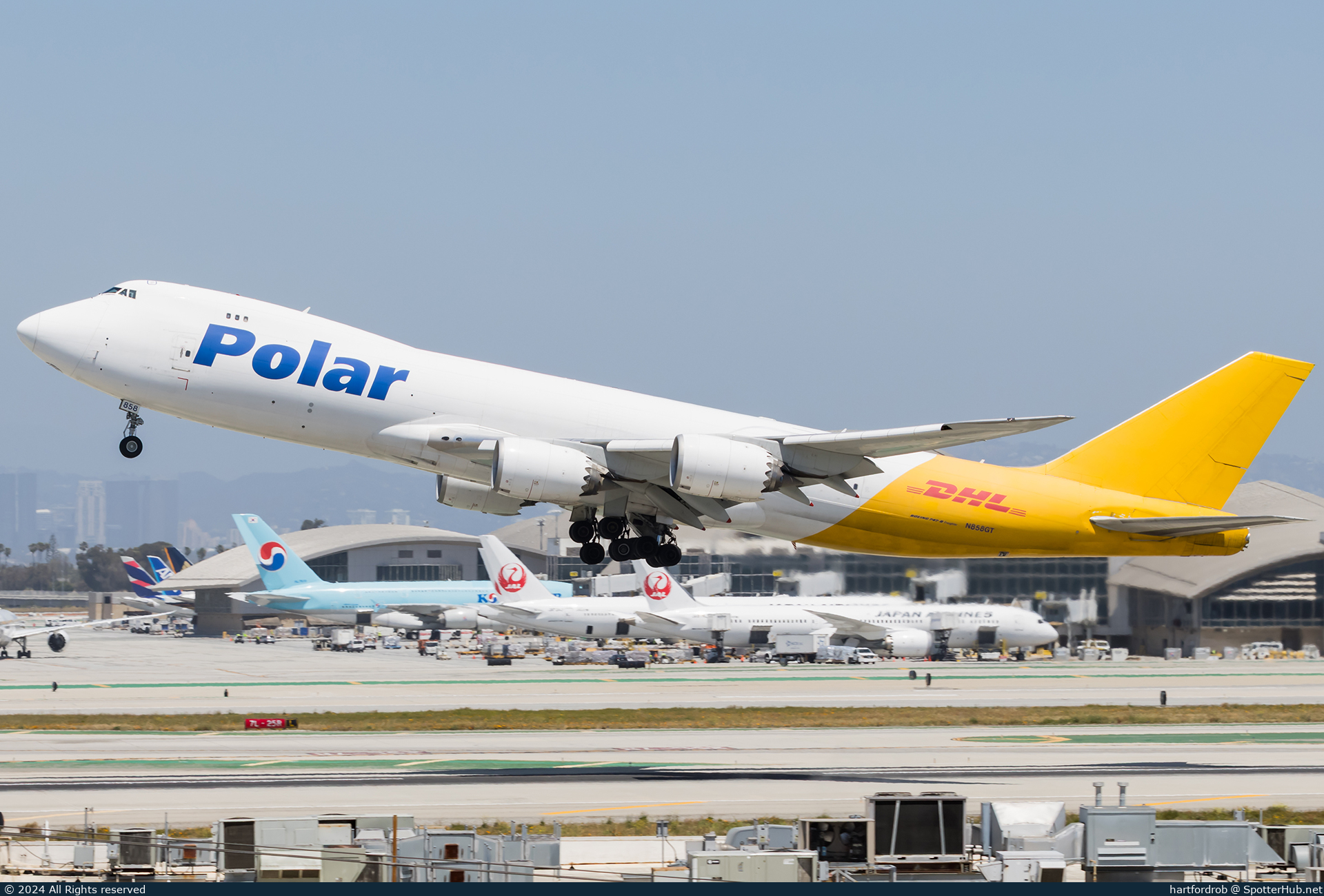 Photo of N858GT - Boeing 747-87UF operated by Polar Air Cargo