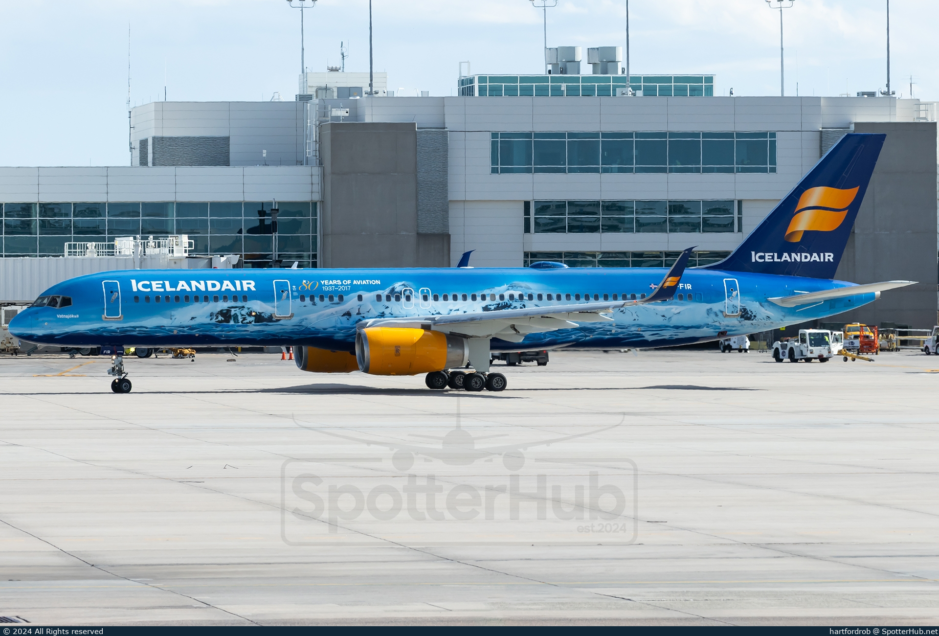 Photo of TF-FIR - Boeing 757-256 operated by Icelandair