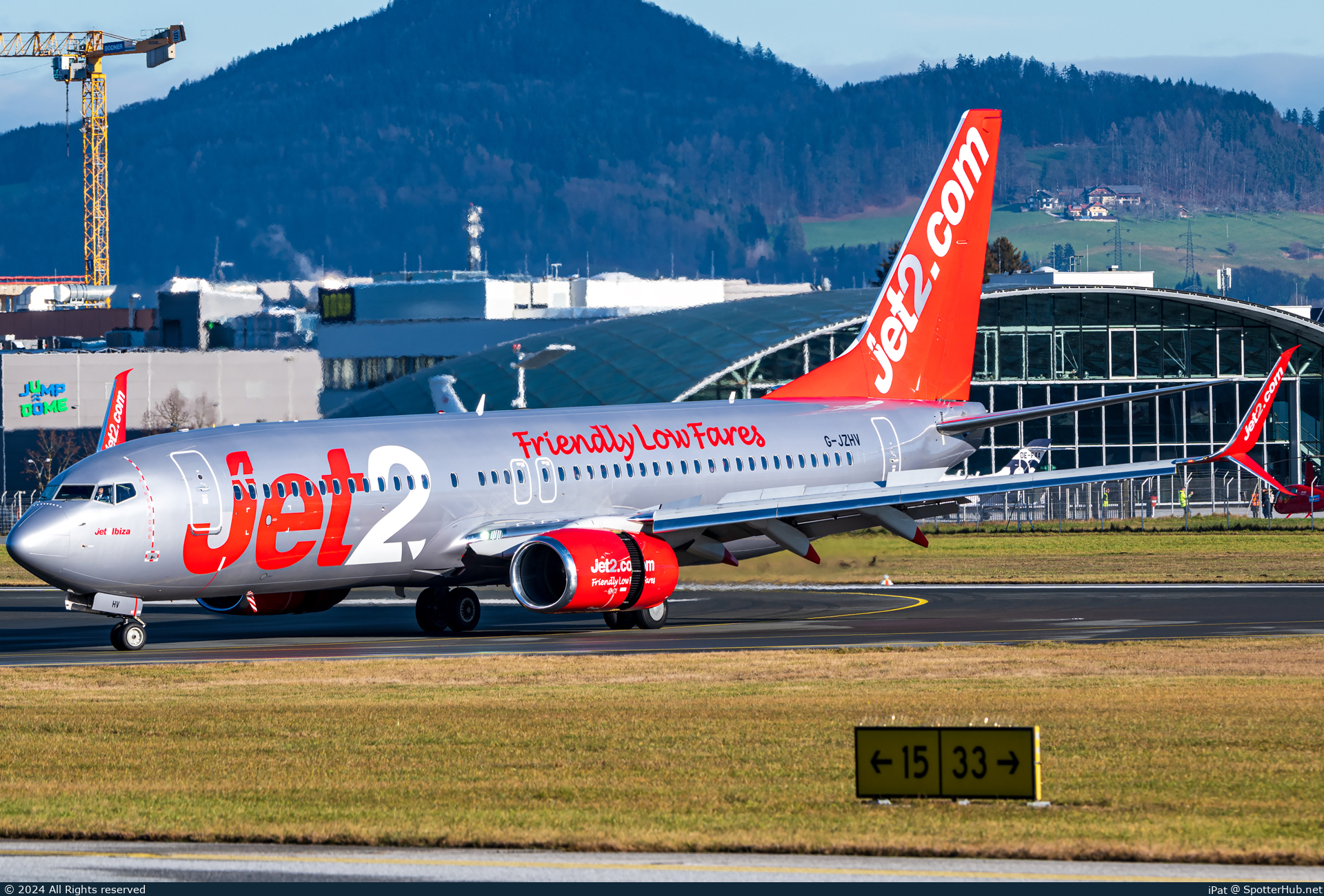 Photo of G-JZHV - Boeing 737-8MG operated by Jet2