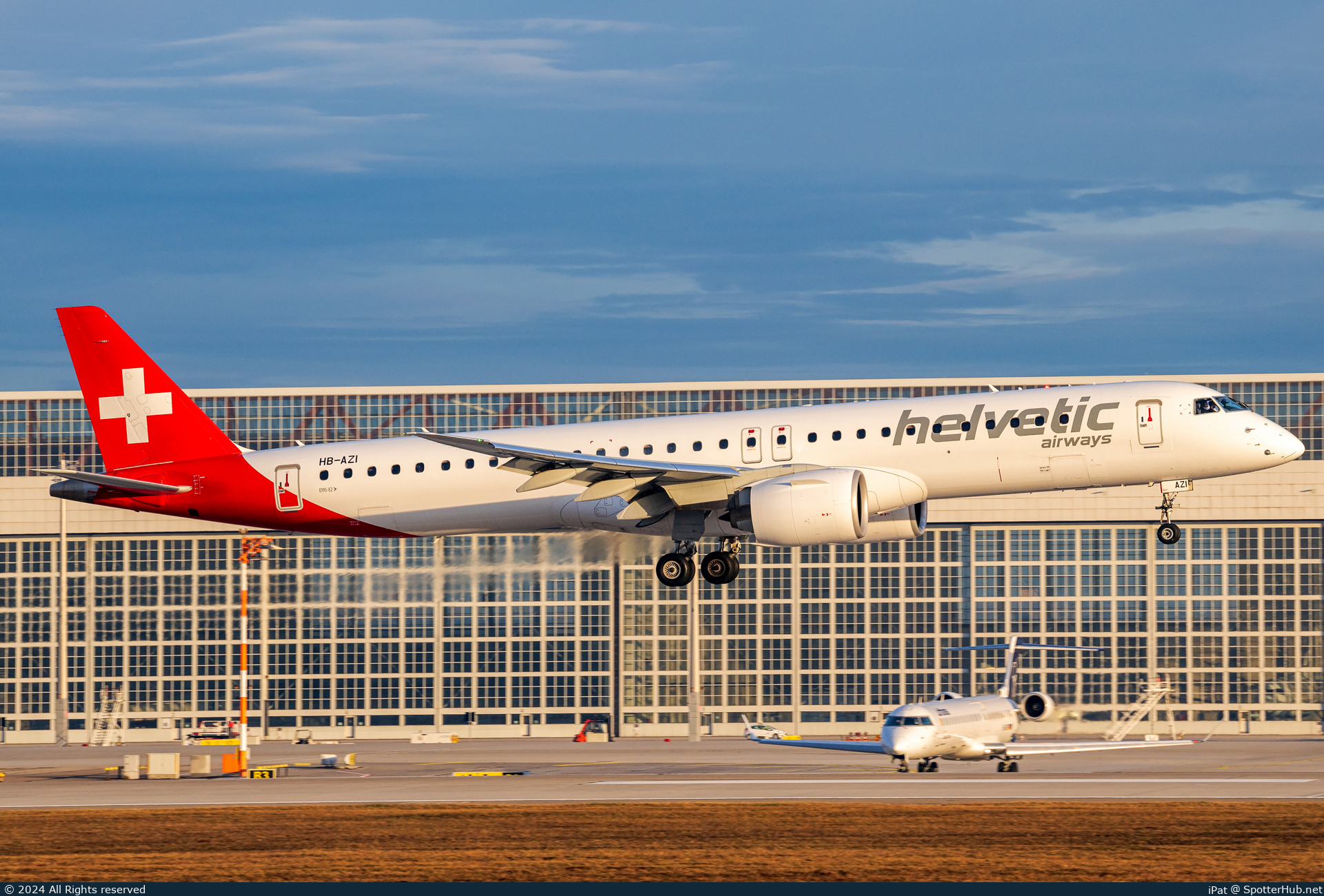 Photo of HB-AZI - Embraer ERJ-195-E2 operated by Helvetic Airways