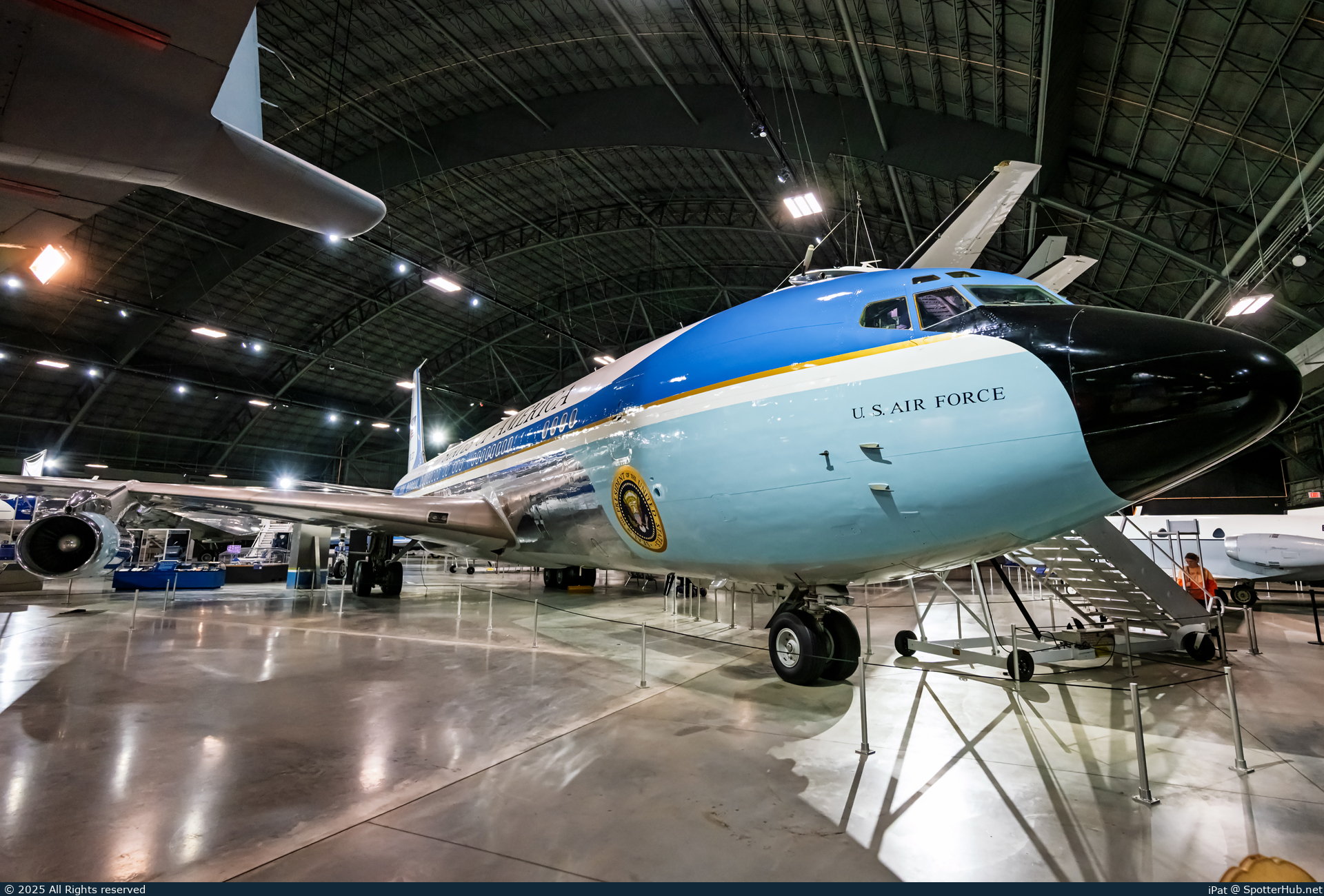 Photo of 62-6000 - Boeing C-137C Stratoliner operated by US Air Force