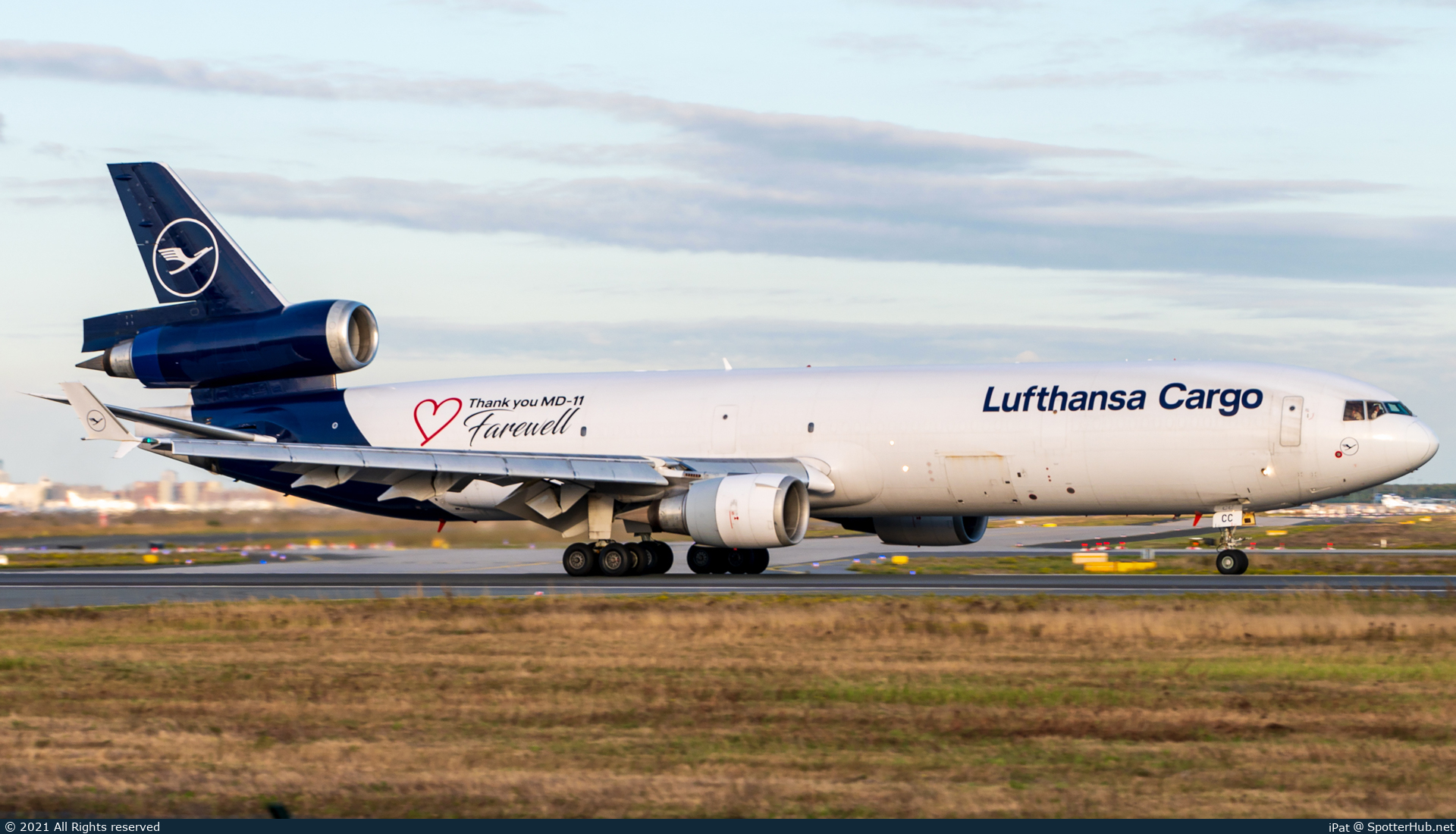 Photo of D-ALCC - McDonnell Douglas MD-11(F) operated by Lufthansa Cargo
