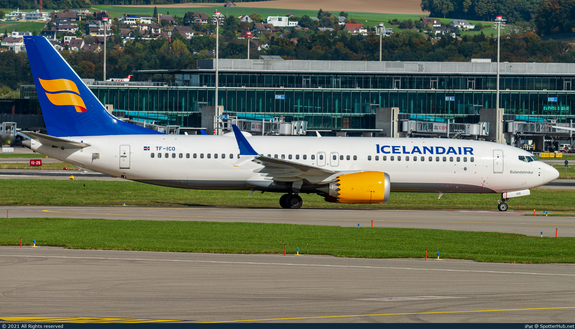 Photo of TF-ICO - Boeing 737 MAX 8 operated by Icelandair