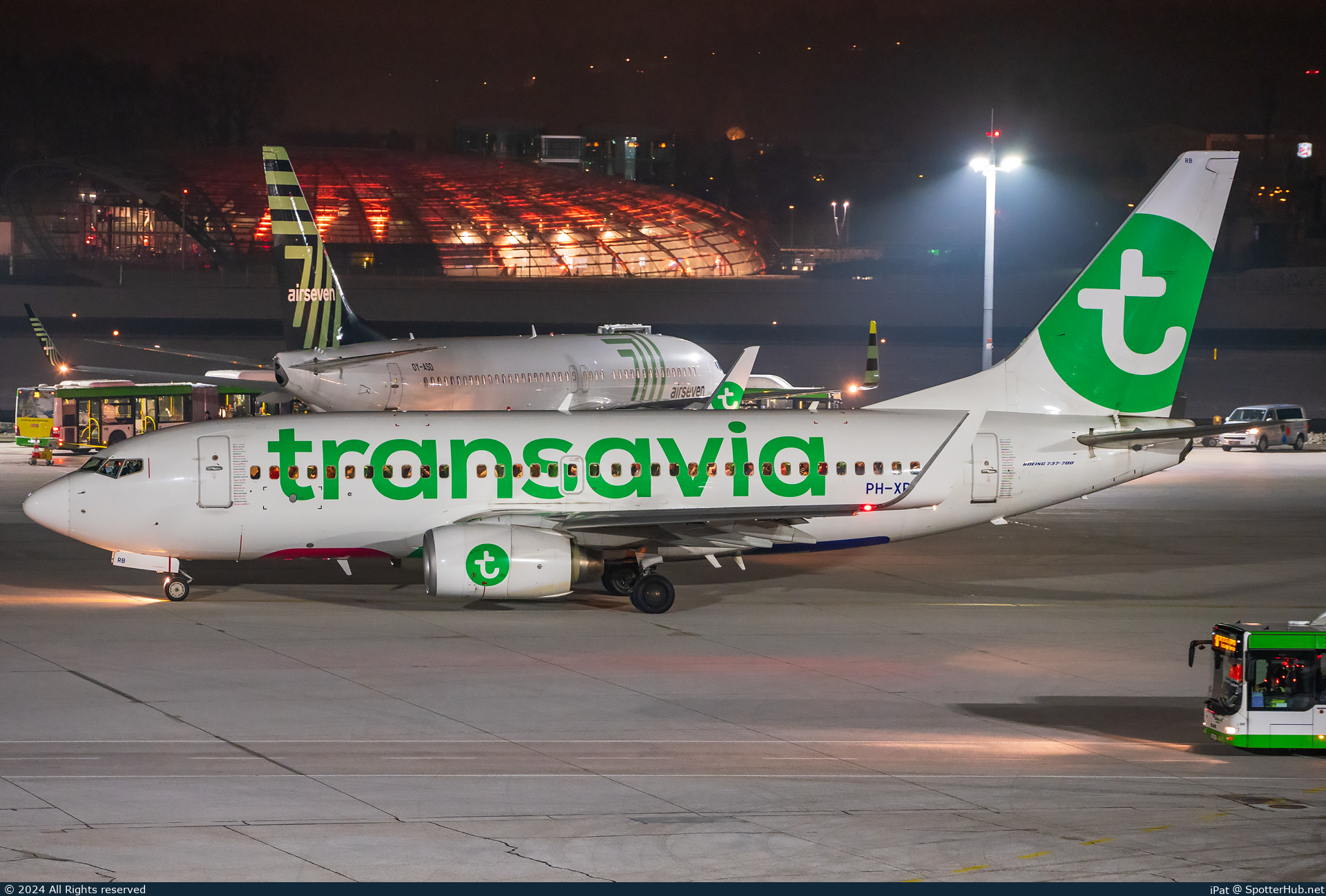 Photo of PH-XRB - Boeing 737-7K2 operated by Transavia