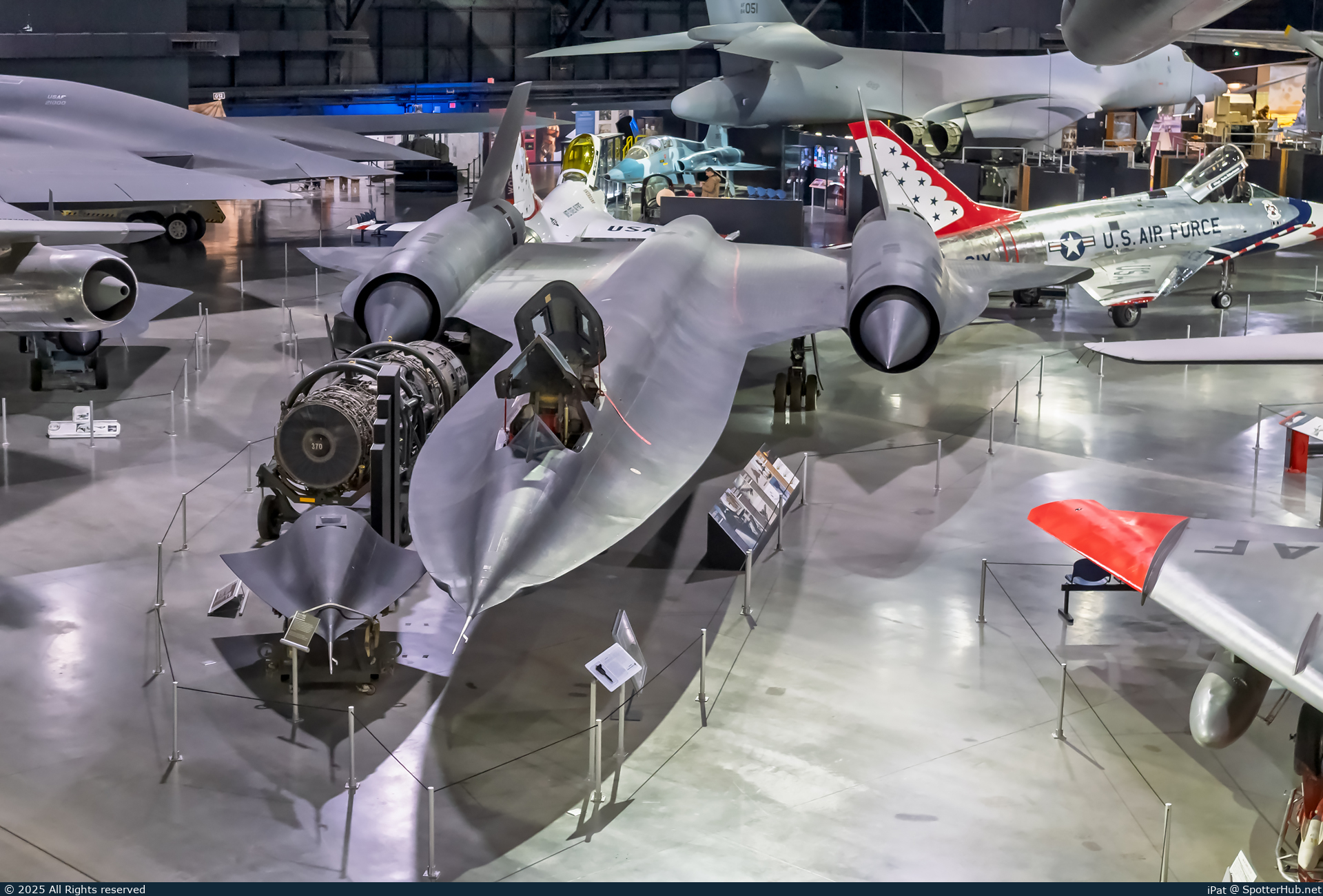 Photo of 61-7976 - Lockheed SR-71A Blackbird operated by US Air Force