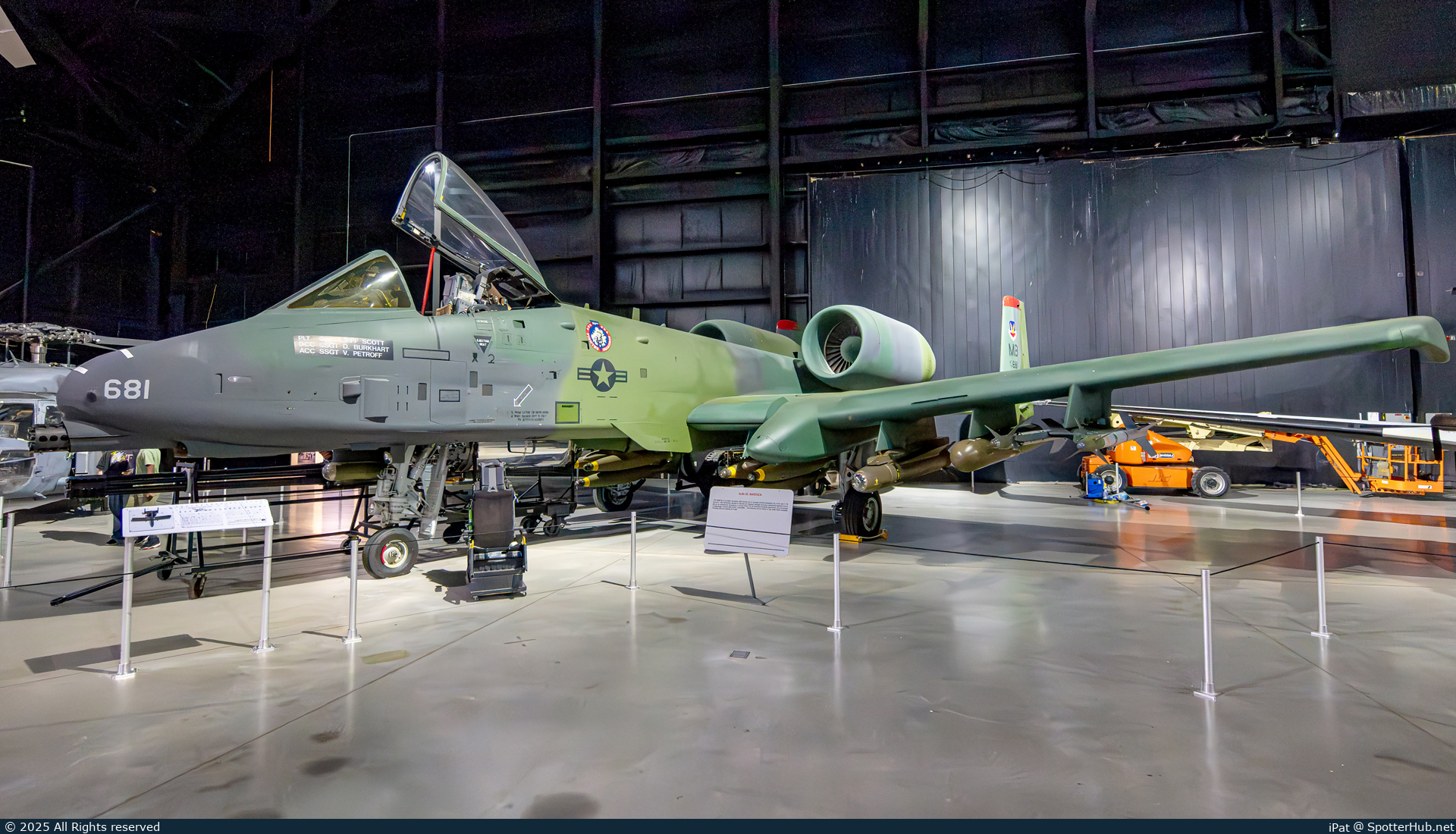 Photo of 78-0681 - Fairchild A-10A Thunderbolt II operated by US Air Force