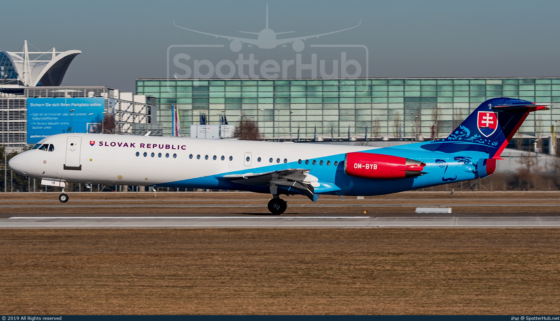 Photo of OM-BYB - Fokker 100 operated by Government of Slovakia
