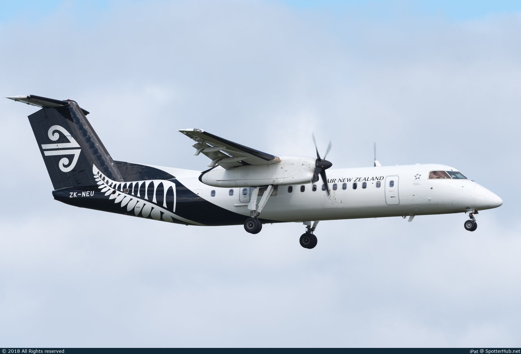 Photo of ZK-NEU - Bombardier DHC-8-311 Dash 8 Q300 operated by Air New Zealand Link (opb Air Nelson)