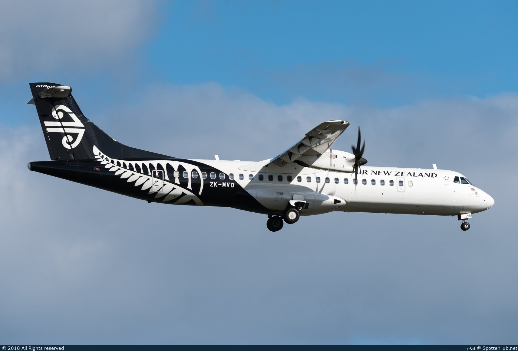 Photo of ZK-MVD - ATR 72-600 operated by Air New Zealand Link (opb Mount Cook Airline)