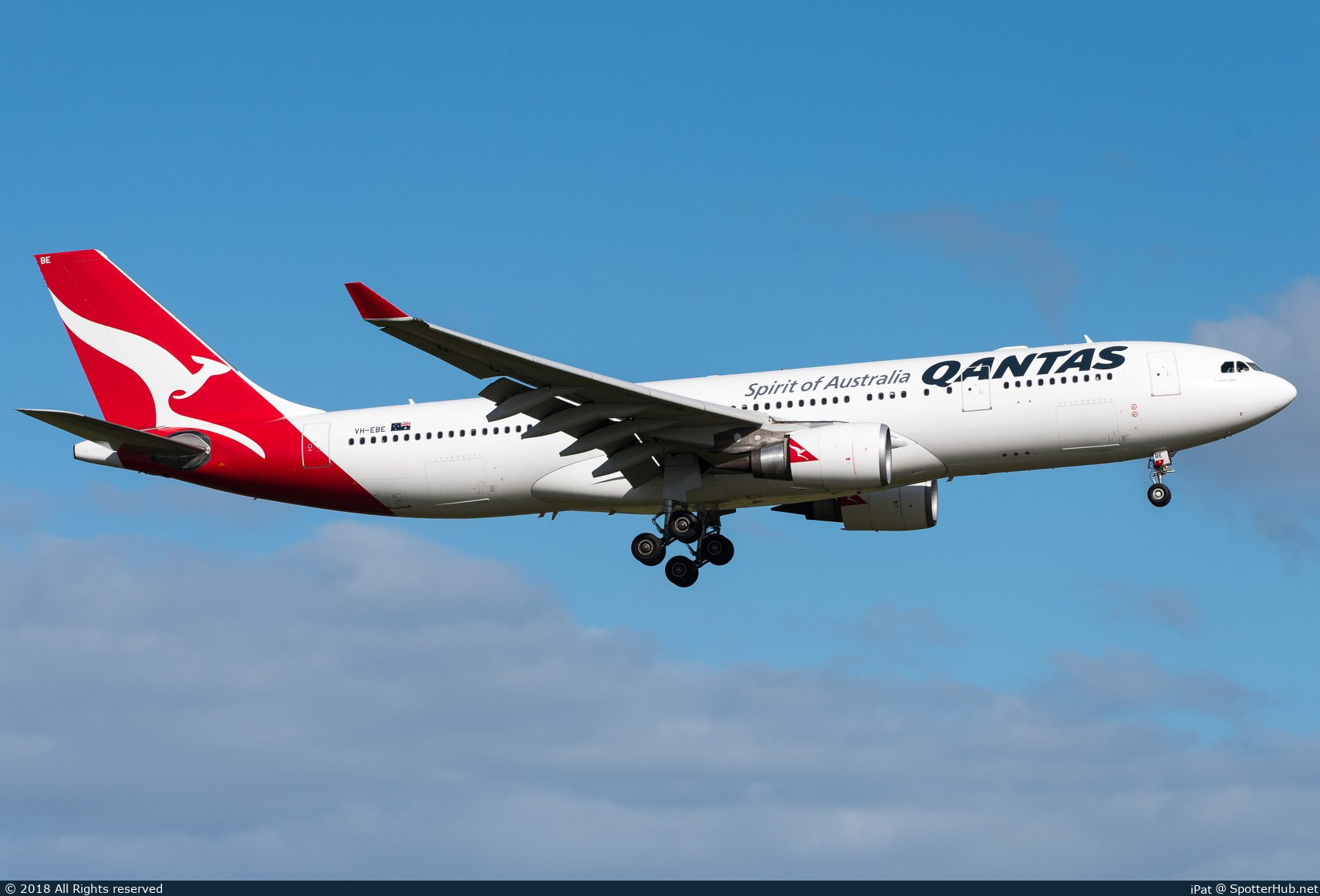 Photo of VH-EBE - Airbus A330-202