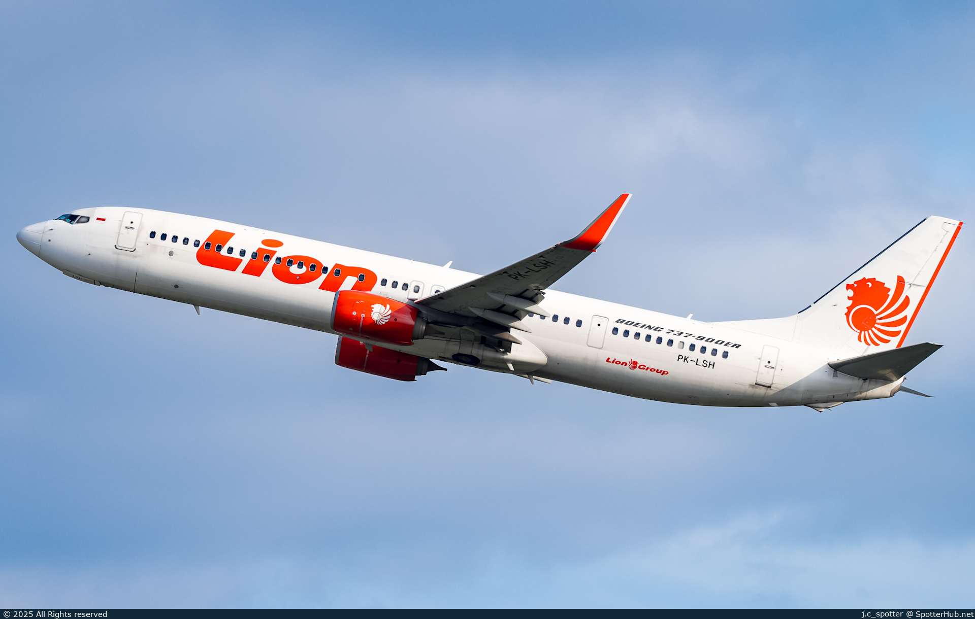 Photo of PK-LSH - Boeing 737-9GP(ER) operated by Lion Air