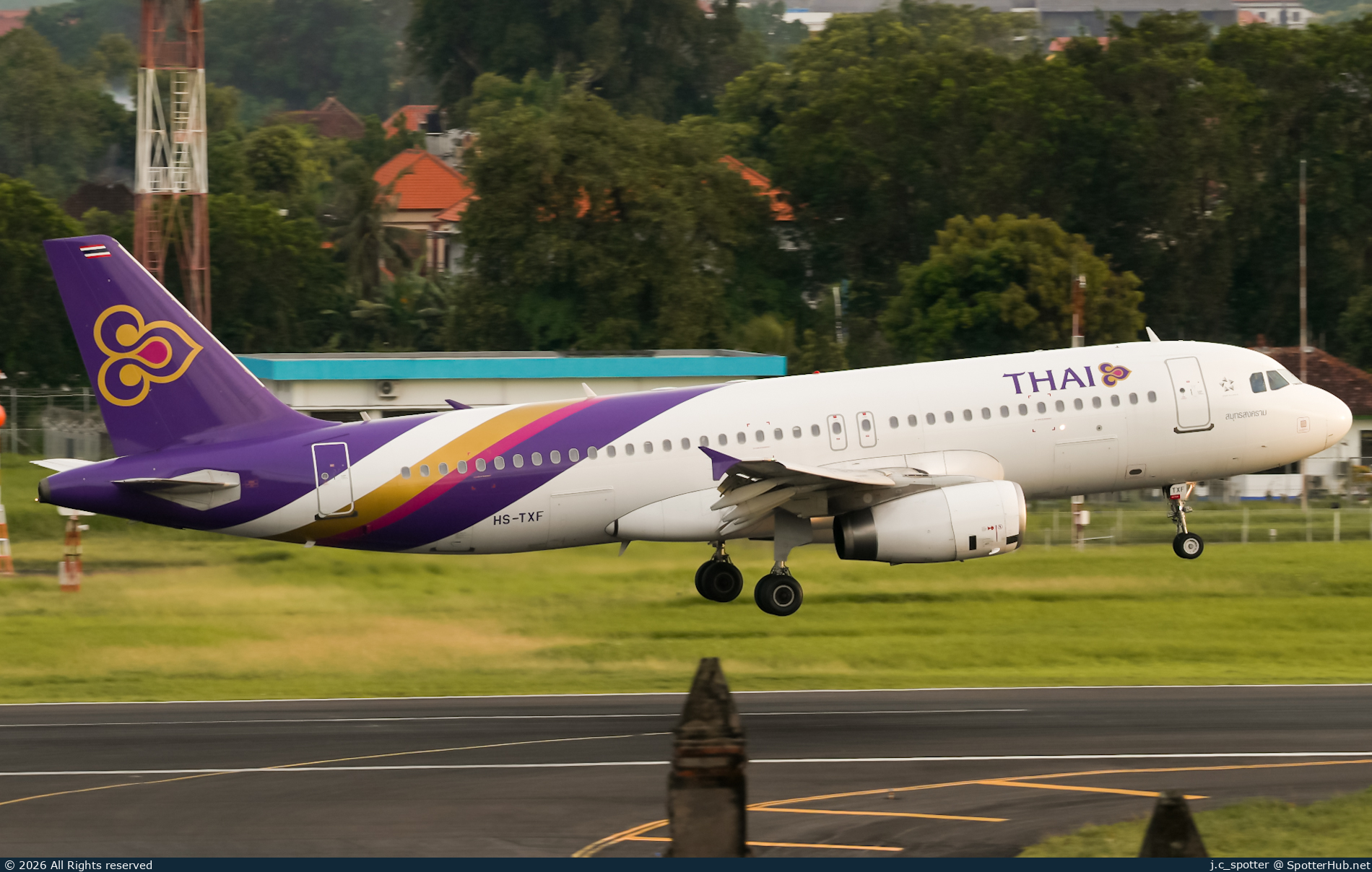 Photo of HS-TXF - Airbus A320-232 operated by Thai Airways International