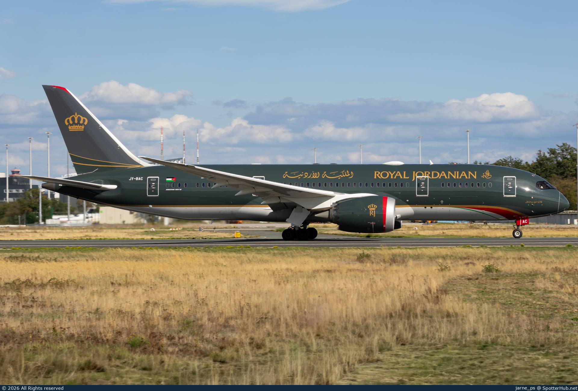 Photo of JY-BAC - Boeing 787-8 Dreamliner operated by Royal Jordanian Airlines