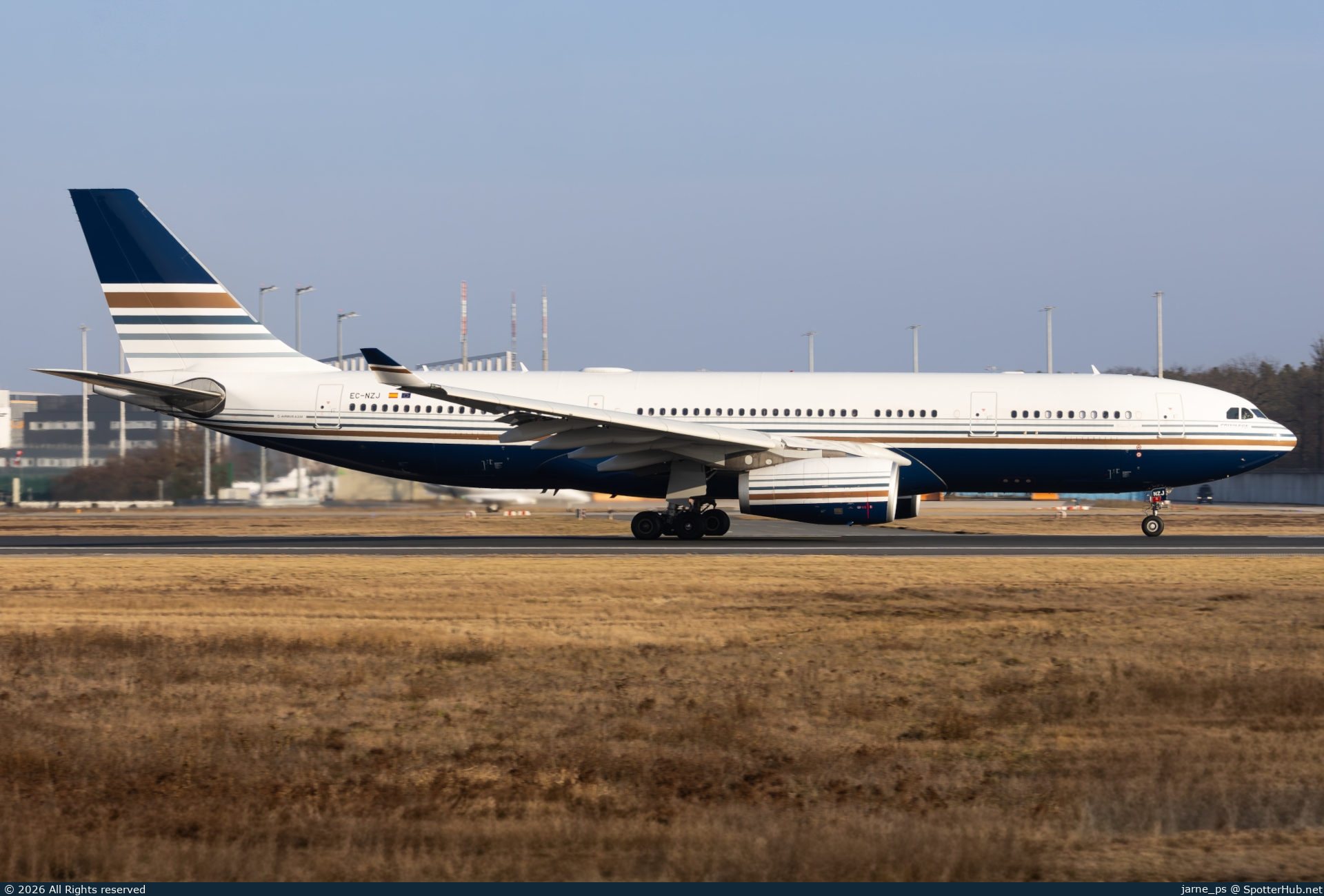 Photo of EC-NZJ - Airbus A330-243 operated by Privilege Style