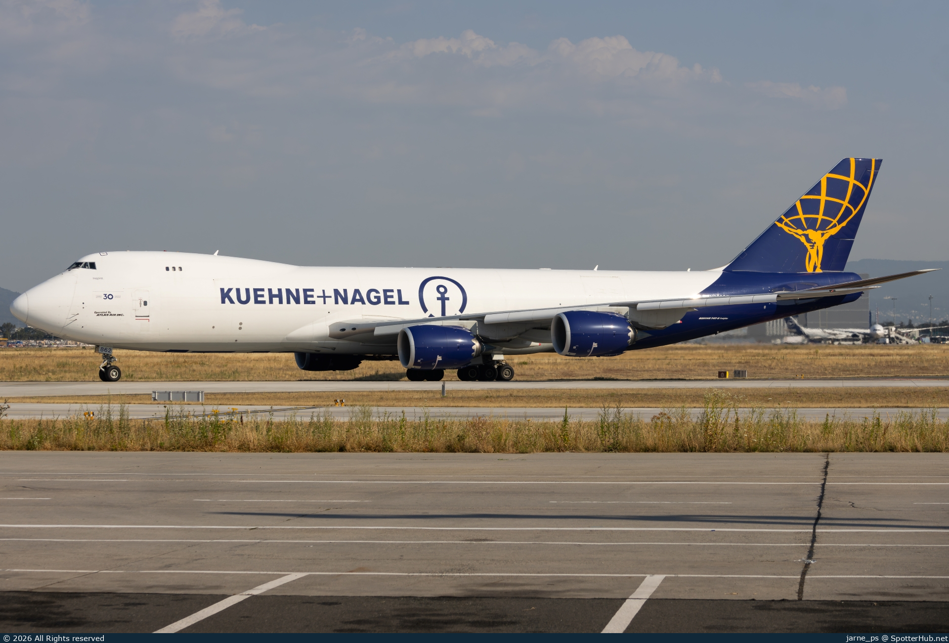 Photo of N862GT - Boeing 747-8F operated by Atlas Air