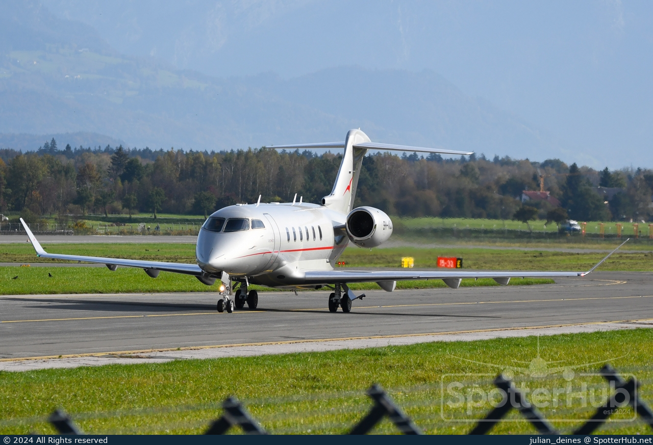 Photo of 9H-VCU - Bombardier Challenger 350 operated by VistaJet